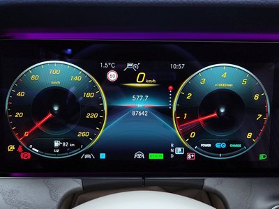 MERCEDES-BENZ E-CLASS - 8