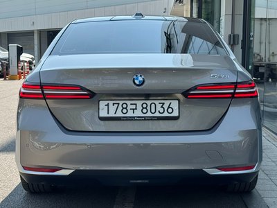 BMW 5 SERIES - 3