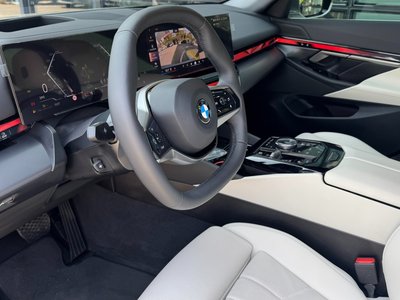 BMW 5 SERIES - 10