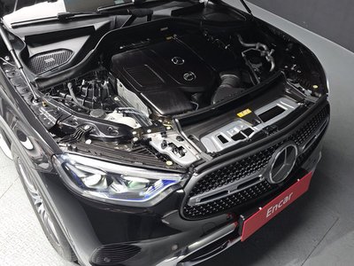 MERCEDES-BENZ GLC - 7