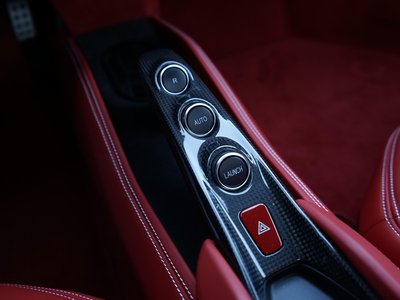 FERRARI F8 SPIDER - 10