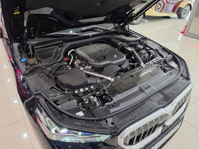 BMW 5 SERIES - 7