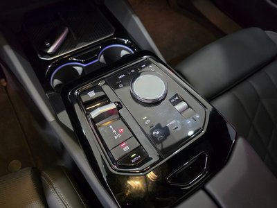 BMW 5 SERIES - 9