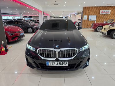 BMW 5 SERIES - 2