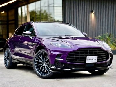 ASTON MARTIN DBX - 1
