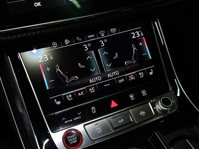 2021 AUDI RS Q8 — миниатюра 15