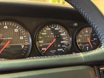 1990 Porsche 911 — миниатюра 27