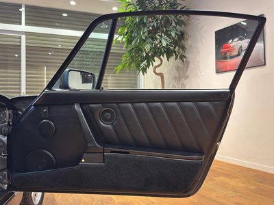 1990 Porsche 911 — миниатюра 19
