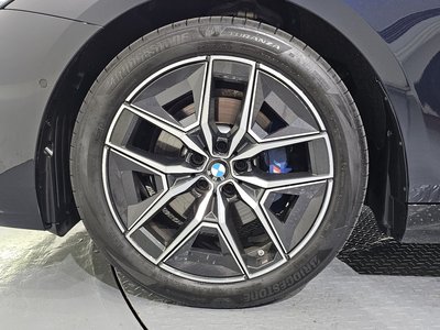 2025 BMW 5 SERIES photo 6