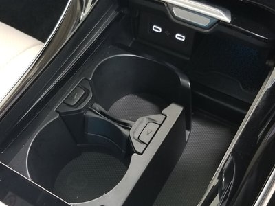 2025 Mercedes-BENZ CLE — миниатюра 46