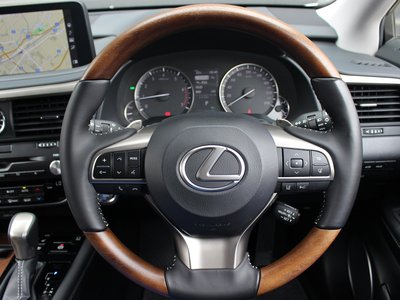 صورة مصغرة 13 لـ 2021 Lexus RX