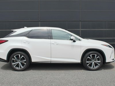 صورة 7 لـ 2021 Lexus RX