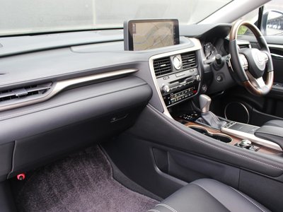 صورة مصغرة 26 لـ 2021 Lexus RX