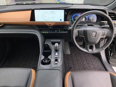 2024 Toyota CROWN CROSSOVER 照片 2