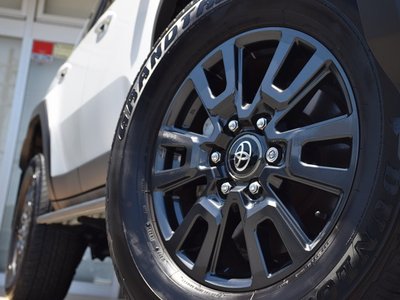 TOYOTA LAND CRUISER 250 - 4