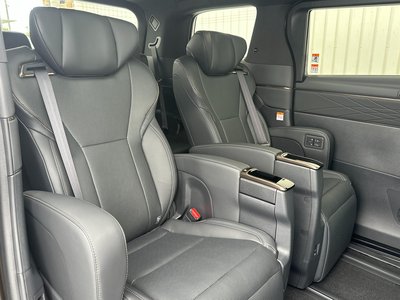 2026 TOYOTA ALPHARD thumbnail 36