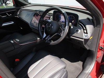 2025 Mercedes-BENZ E-CLASS 缩略图 12