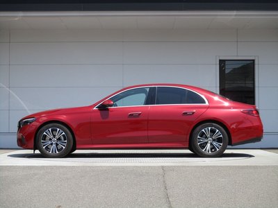 2025 Mercedes-BENZ E-CLASS 照片 5