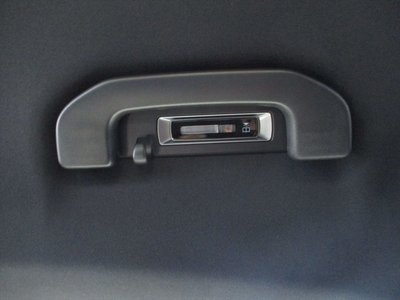 2025 Mercedes-BENZ E-CLASS 缩略图 49