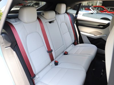 صورة مصغرة 13 لـ 2025 Porsche MACAN
