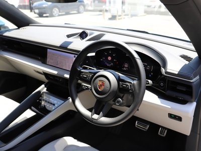 صورة مصغرة 11 لـ 2025 Porsche MACAN