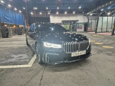 BMW 7 SERIES - 5