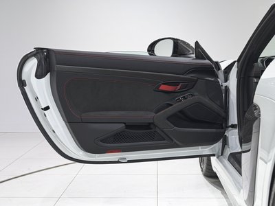 2025 Porsche 718 SPYDER 缩略图 29