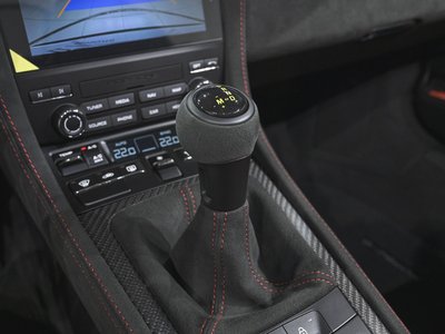 2025 Porsche 718 SPYDER 缩略图 24