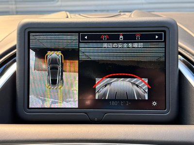 2017 Aston Martin DB11 照片 20