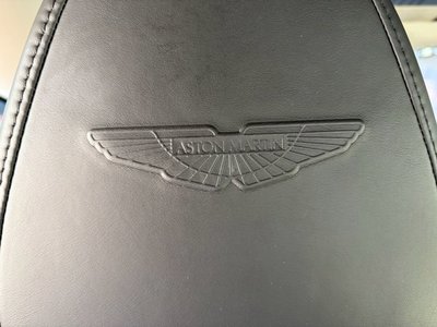 2017 Aston Martin DB11 照片 35