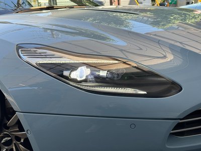 2017 Aston Martin DB11 照片 49