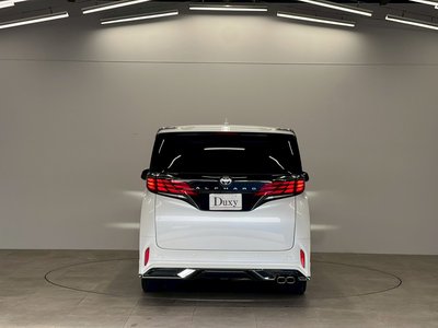 TOYOTA ALPHARD - 4