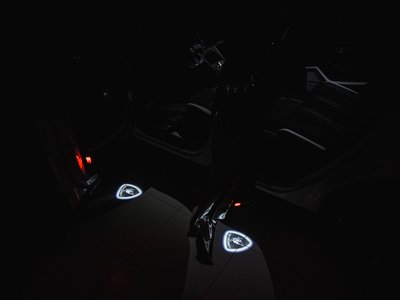 2023 Lamborghini URUS — миниатюра 31