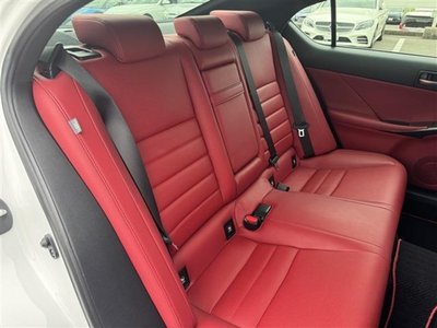 2021 Lexus IS 缩略图 38