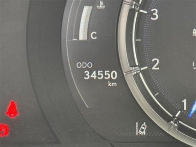 LEXUS IS - 10