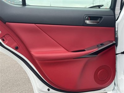 2021 Lexus IS 缩略图 40