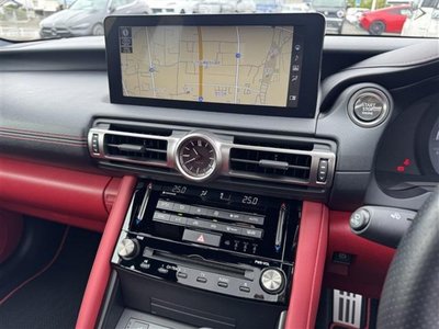 2021 Lexus IS 缩略图 11