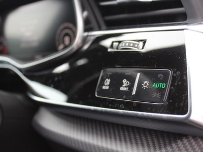 صورة مصغرة 44 لـ 2023 AUDI RS Q8