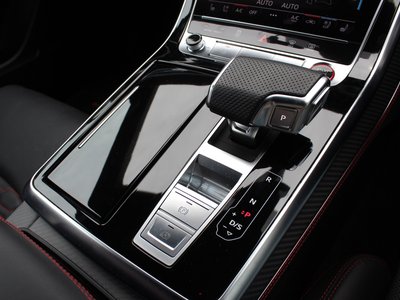 صورة مصغرة 32 لـ 2023 AUDI RS Q8