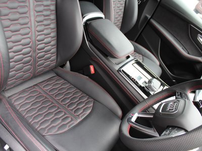 صورة مصغرة 21 لـ 2023 AUDI RS Q8