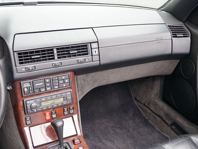 MERCEDES-BENZ SL - 10