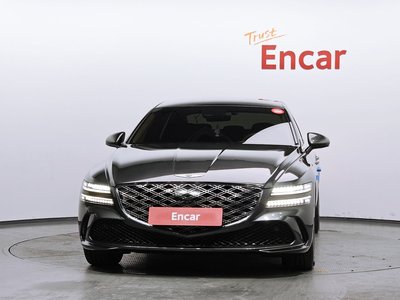 GENESIS G80 (RG3) - 2