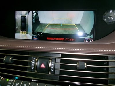 صورة 10 لـ 2020 LEXUS LS