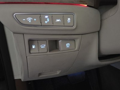 صورة مصغرة 16 لـ 2019 Genesis G90