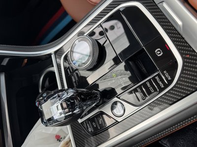 2024 BMW 8 SERIES photo 9