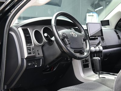 صورة مصغرة 32 لـ 2011 Toyota TUNDRA