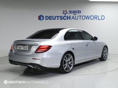 MERCEDES-BENZ E-CLASS - 5