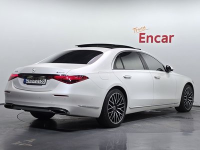 2022 Mercedes-BENZ S-CLASS photo 4