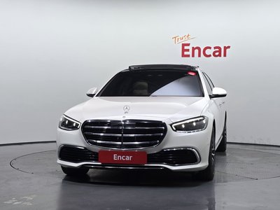 2022 Mercedes-BENZ S-CLASS photo 2