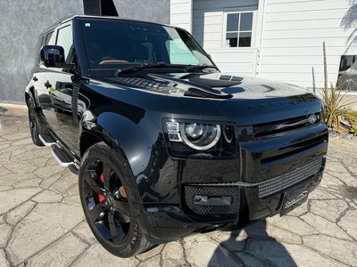 LAND ROVER DEFENDER - 9